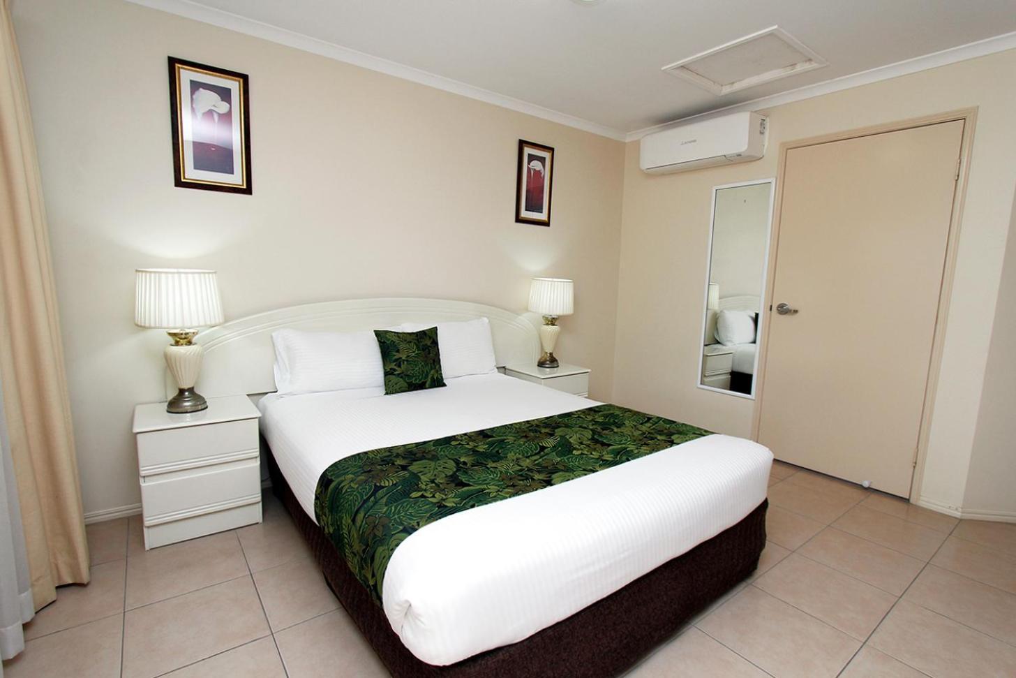 The Palms Motel ชินชิลลา ภายนอก รูปภาพ