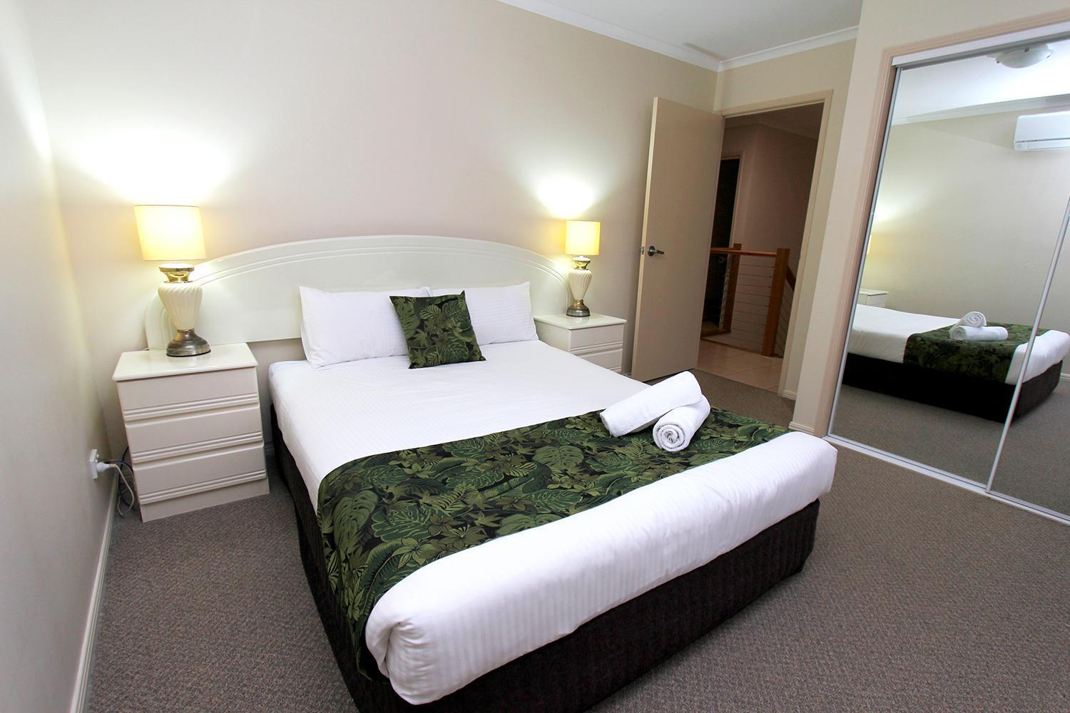 The Palms Motel ชินชิลลา ภายนอก รูปภาพ